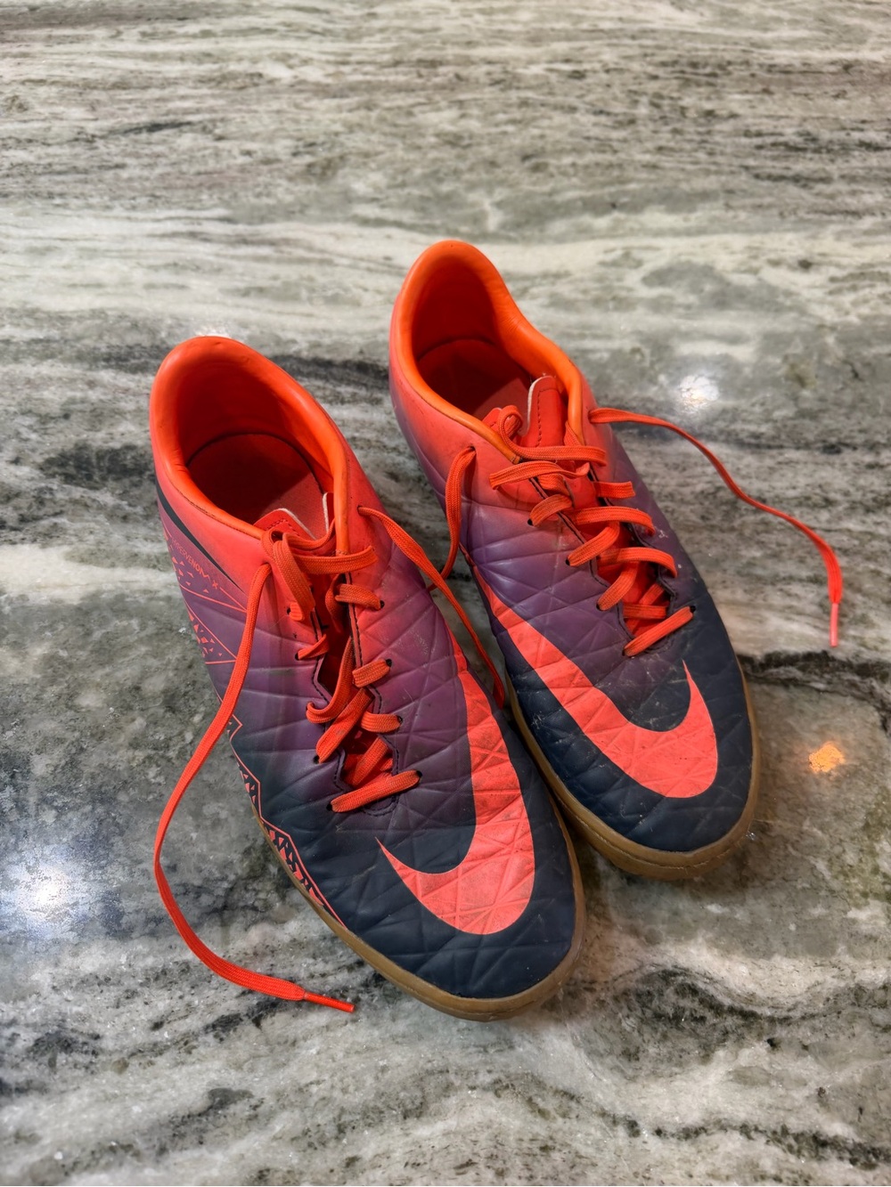 Nike Indoor Turf Soccer Sneakers - 
Men’s 9